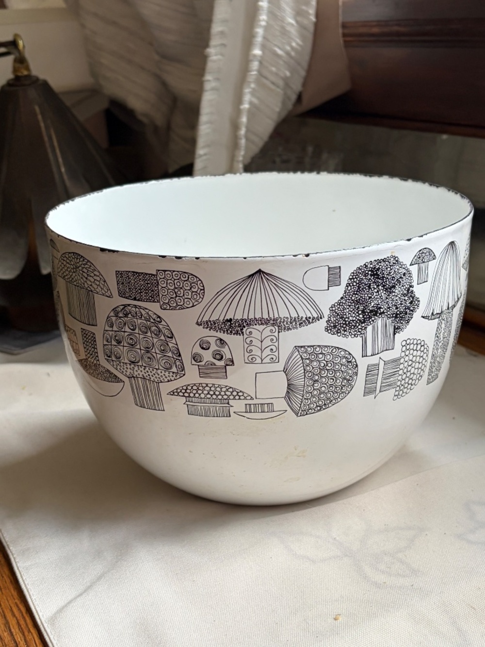 Finel Arabia Finland Enamel Bowl Kaj Franck Mod Mushrooms Tatti Serving Bowl 60s - Picture 2 of 9